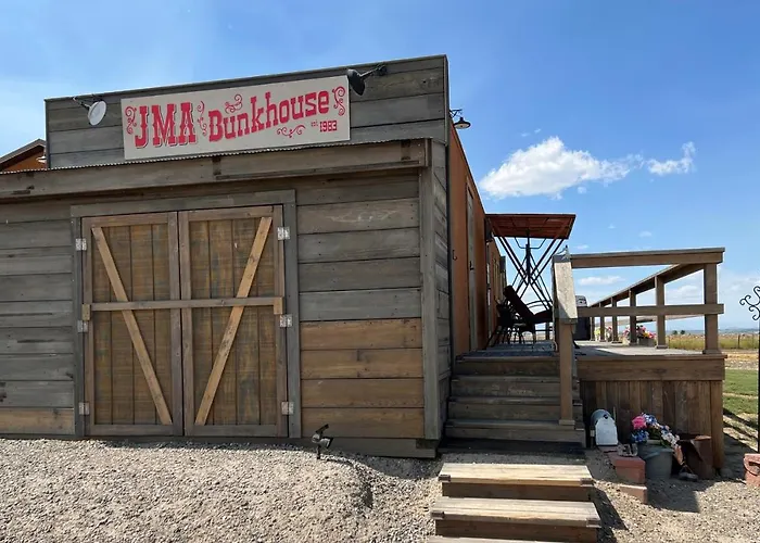 Jma Bunkhouse
